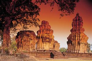 Thailand Tours - Phra Wihan